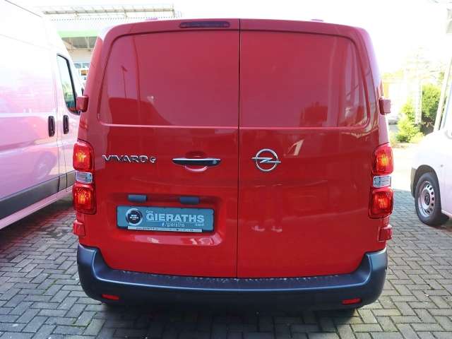 Fahrzeugbild eines Opel Vivaro