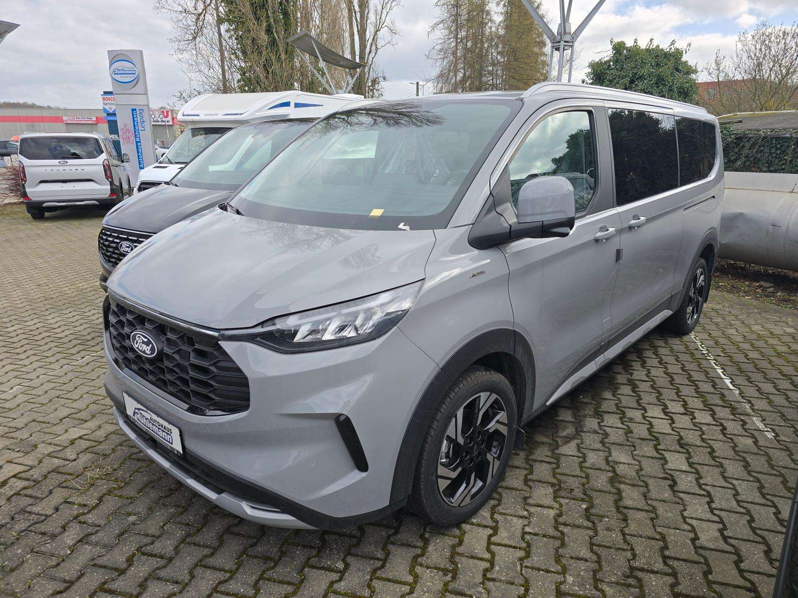 Fahrzeugbild eines Ford Tourneo Custom