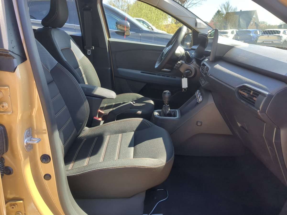 Fahrzeugbild eines Dacia Sandero