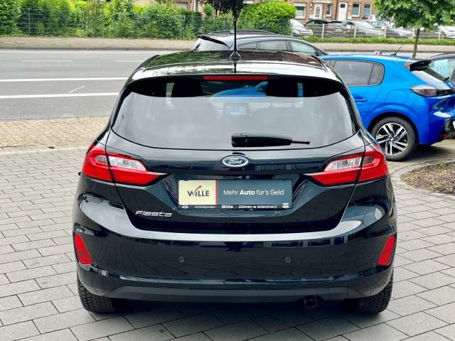 Fahrzeugbild eines Ford Fiesta
