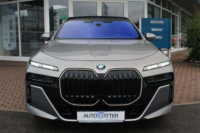 Fahrzeugbild eines BMW 7er-Reihe