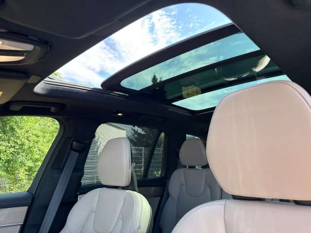 Fahrzeugbild eines Volvo XC90