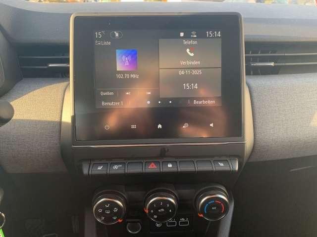 Fahrzeugbild eines Renault Clio