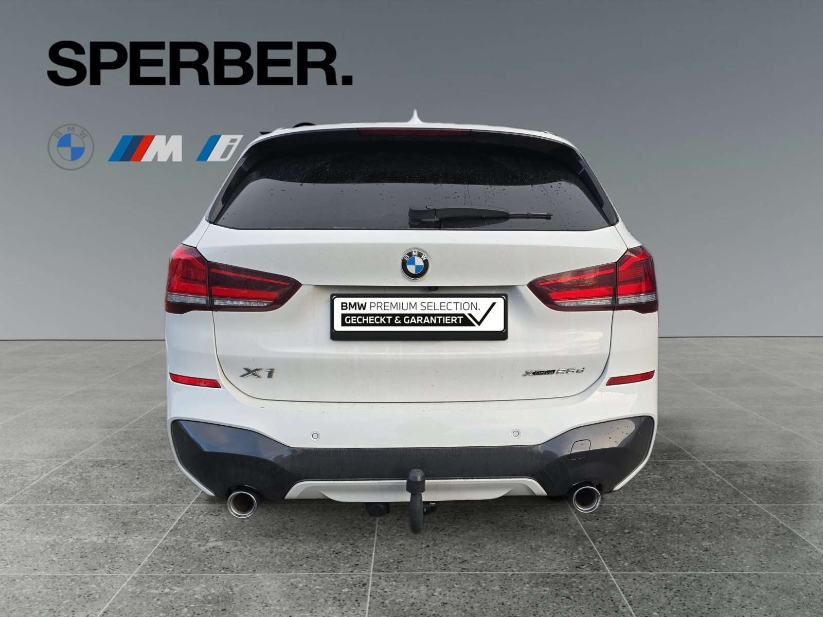 Fahrzeugbild eines BMW X1