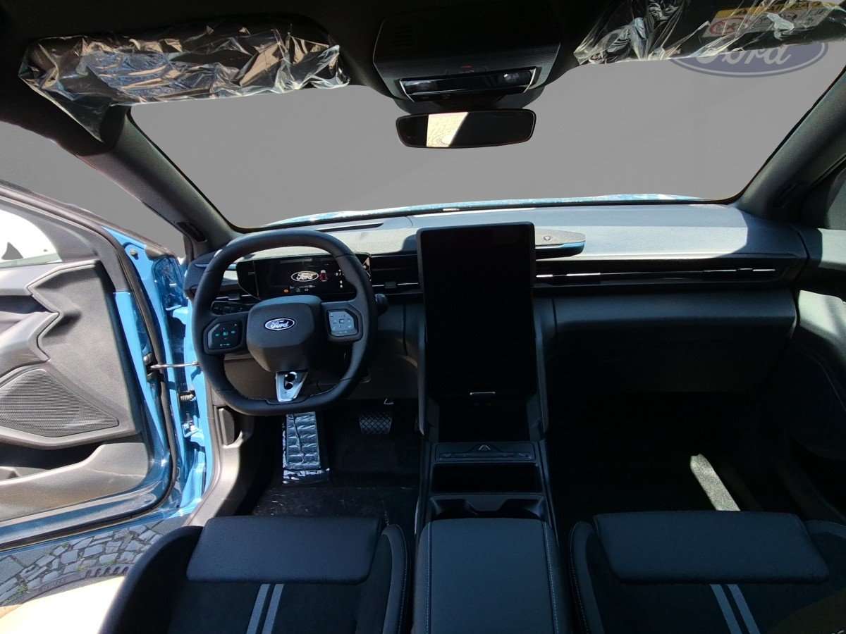 Fahrzeugbild eines Ford Capri