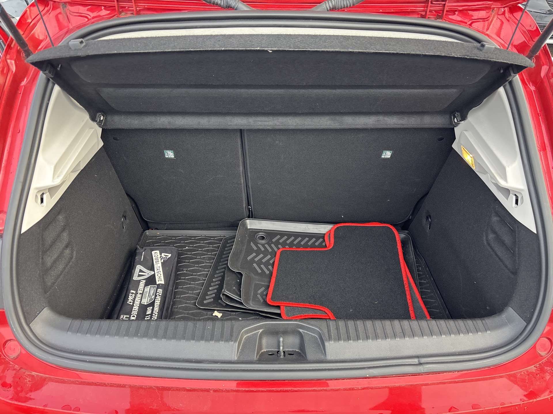 Fahrzeugbild eines Renault Clio