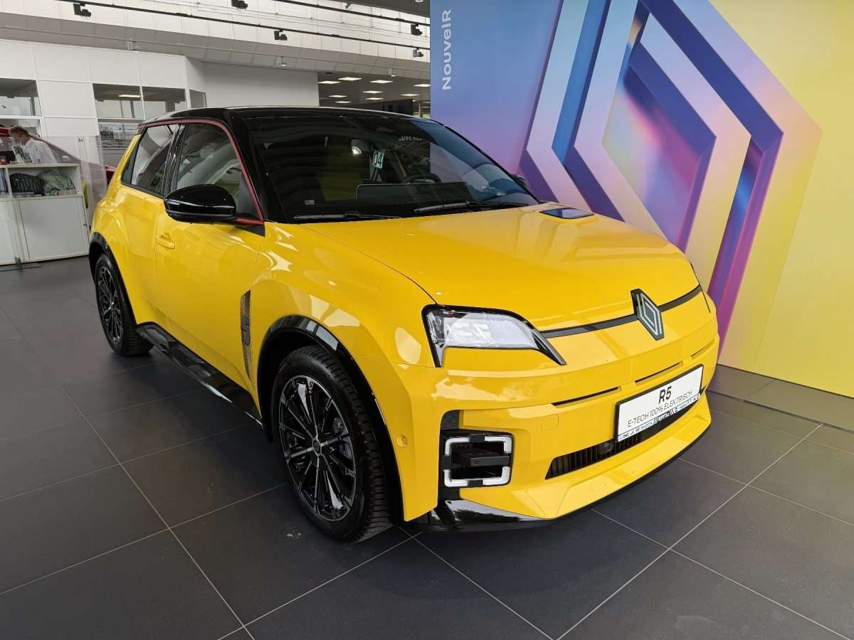 Fahrzeugbild eines Renault 5 E-TECH