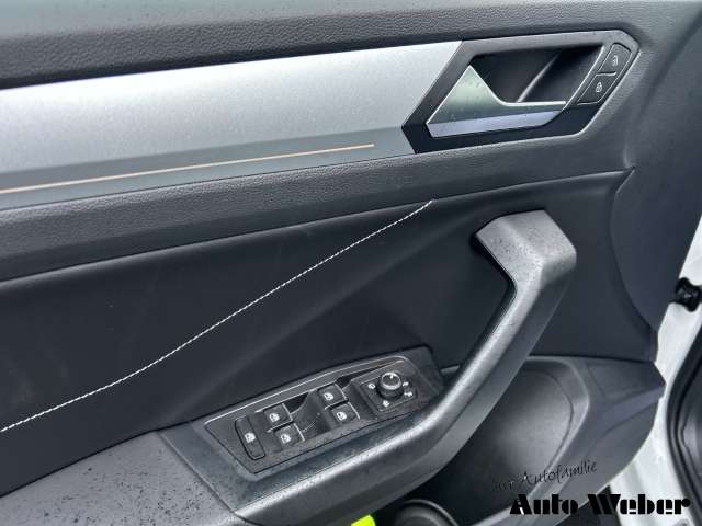 Fahrzeugbild eines Volkswagen T-Roc