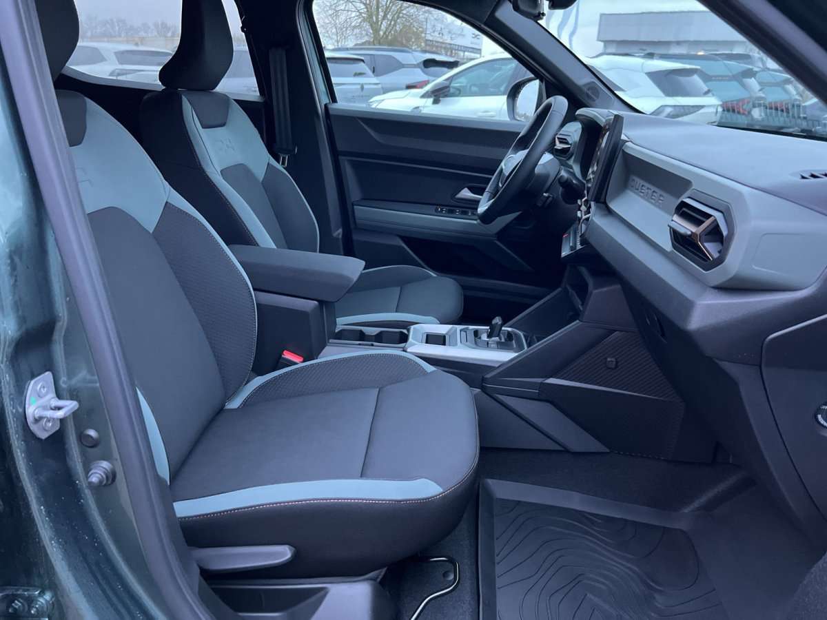 Fahrzeugbild eines Dacia Duster
