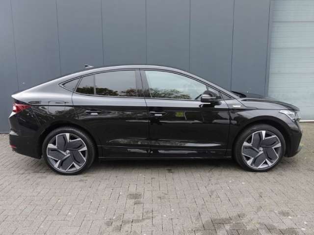 Fahrzeugbild eines Skoda ENYAQ