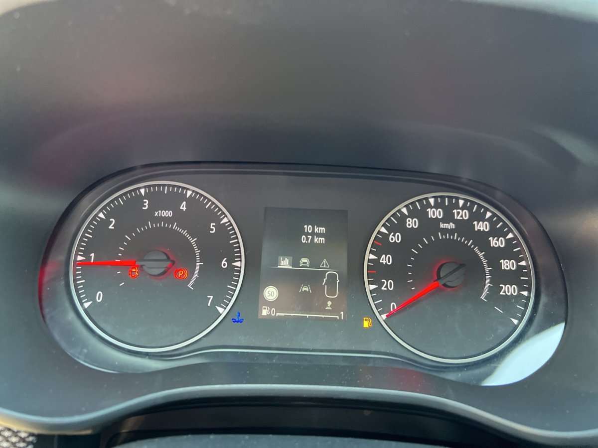 Fahrzeugbild eines Dacia Sandero