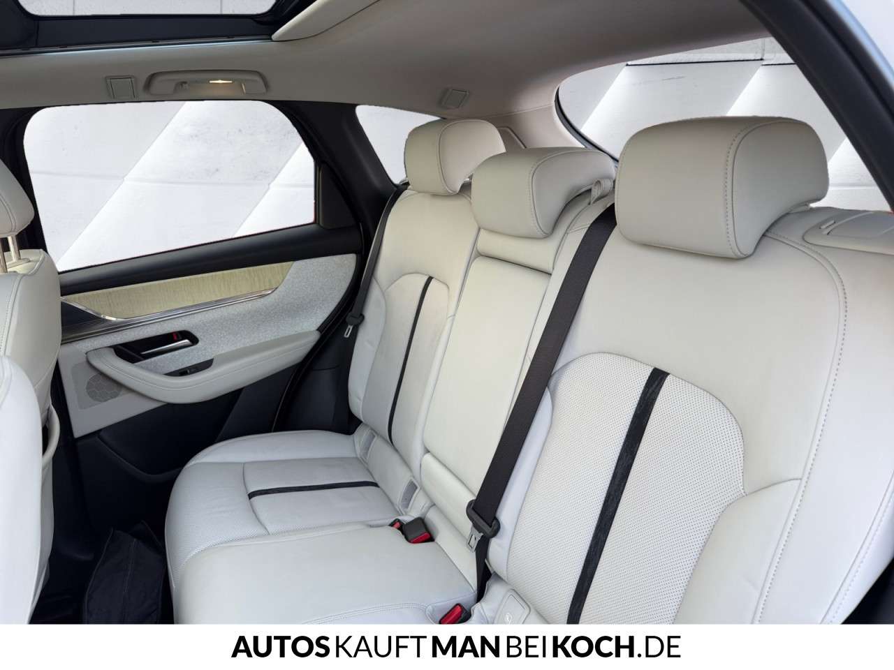 Fahrzeugbild eines Mazda CX-60