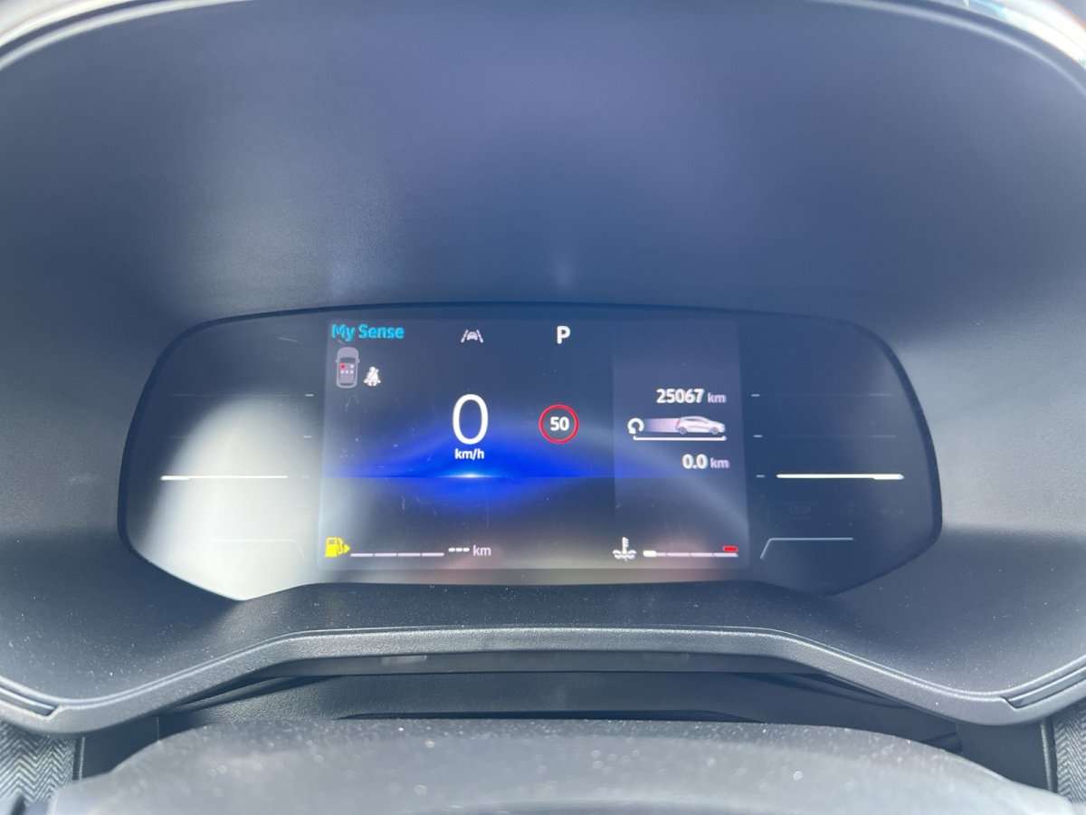 Fahrzeugbild eines Renault Clio