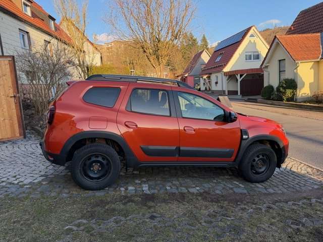 Fahrzeugbild eines Dacia Duster