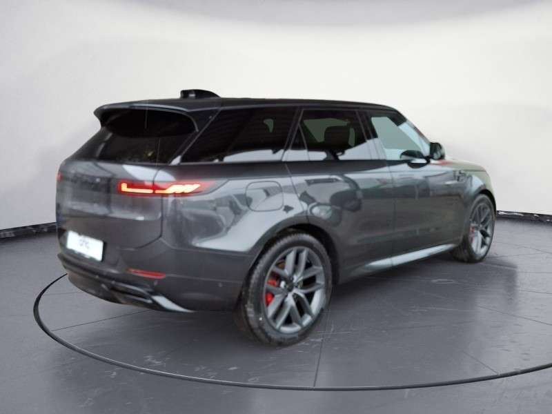 Fahrzeugbild eines Land Rover Range Rover Sport