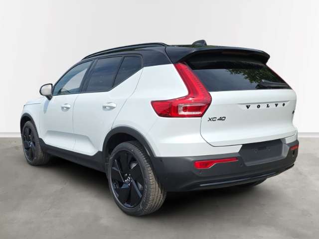 Fahrzeugbild eines Volvo XC40
