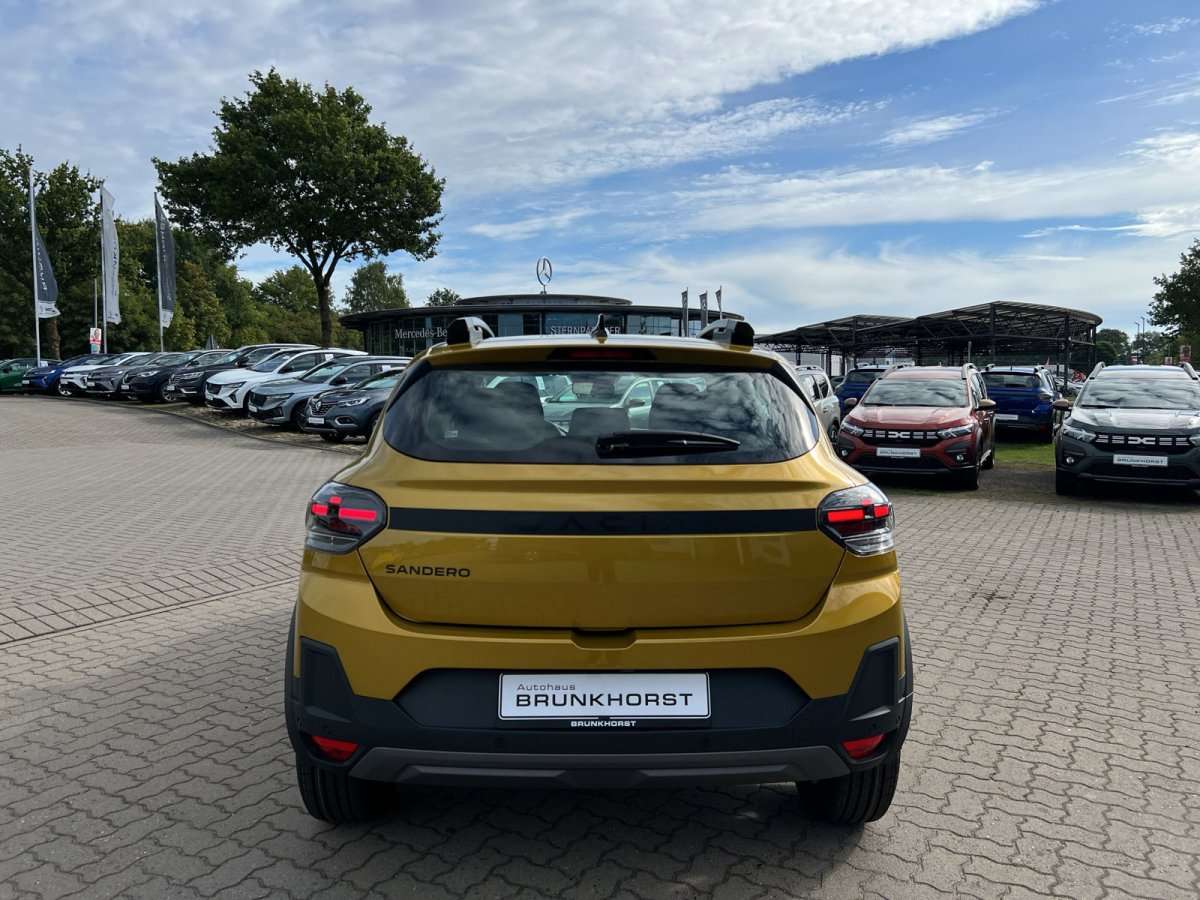 Fahrzeugbild eines Dacia Sandero