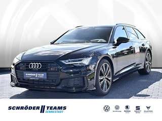 Schräge Frontansicht auf einen Audi A6 , freigestellt