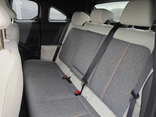 Fahrzeugbild eines Mazda MX-30