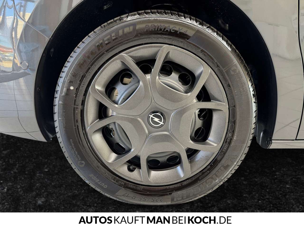 Fahrzeugbild eines Opel Zafira