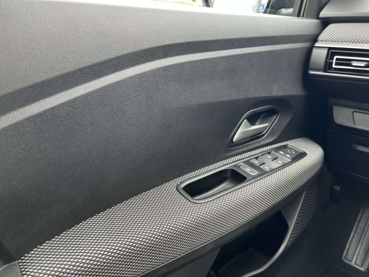 Fahrzeugbild eines Dacia Sandero