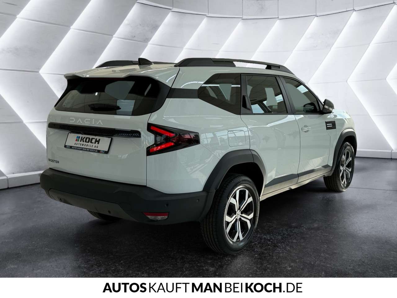 Fahrzeugbild eines Dacia Bigster