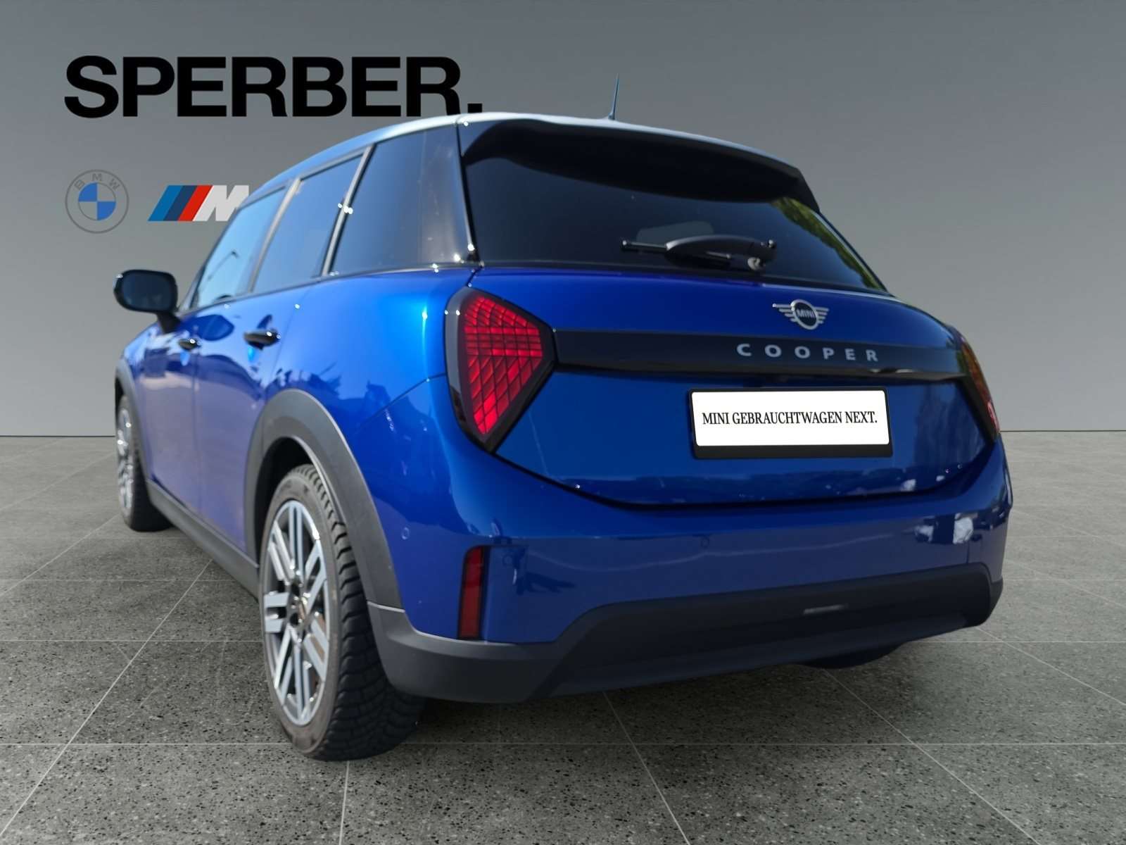 Fahrzeugbild eines MINI COOPER