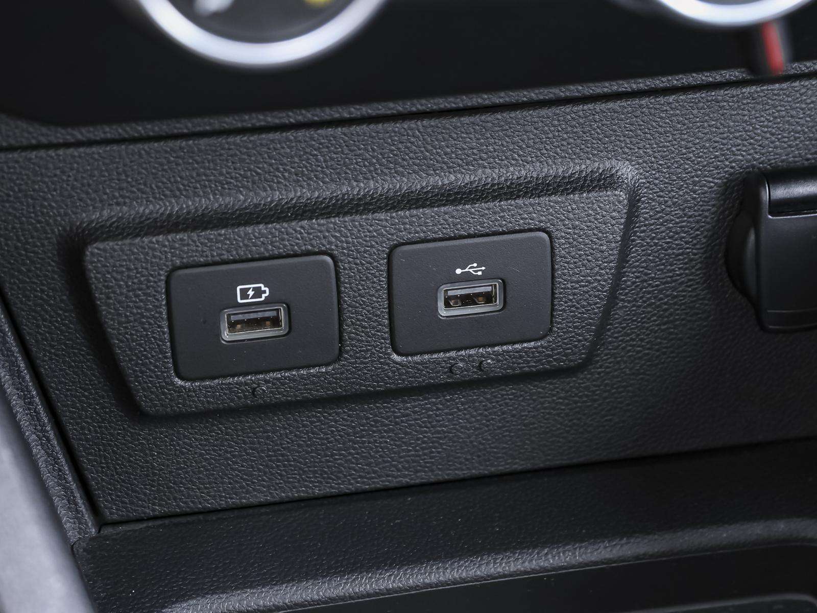 Fahrzeugbild eines Dacia Duster