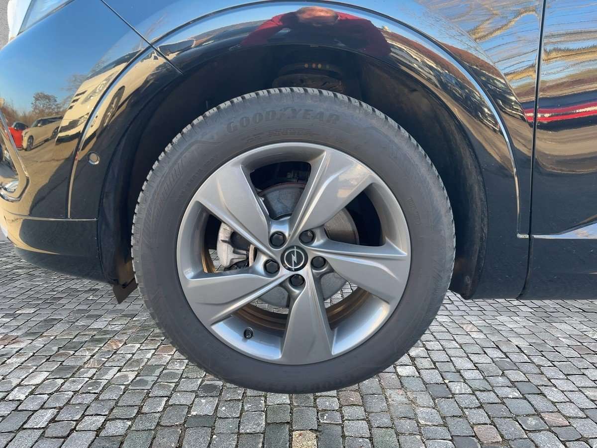 Fahrzeugbild eines Opel Grandland X