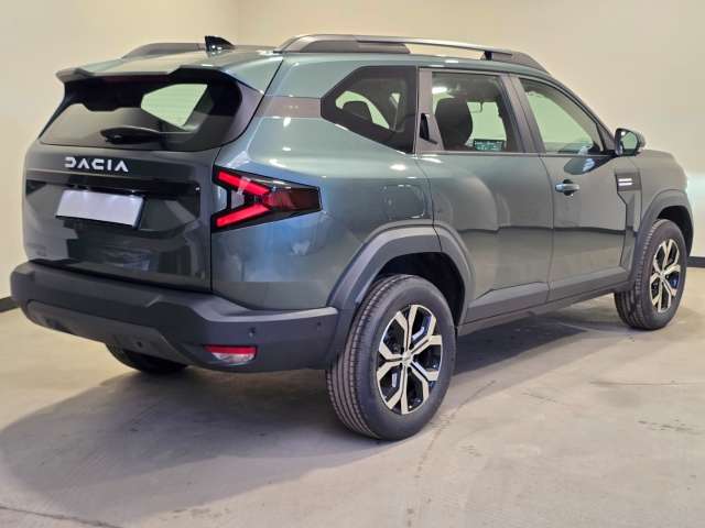 Fahrzeugbild eines Dacia Bigster