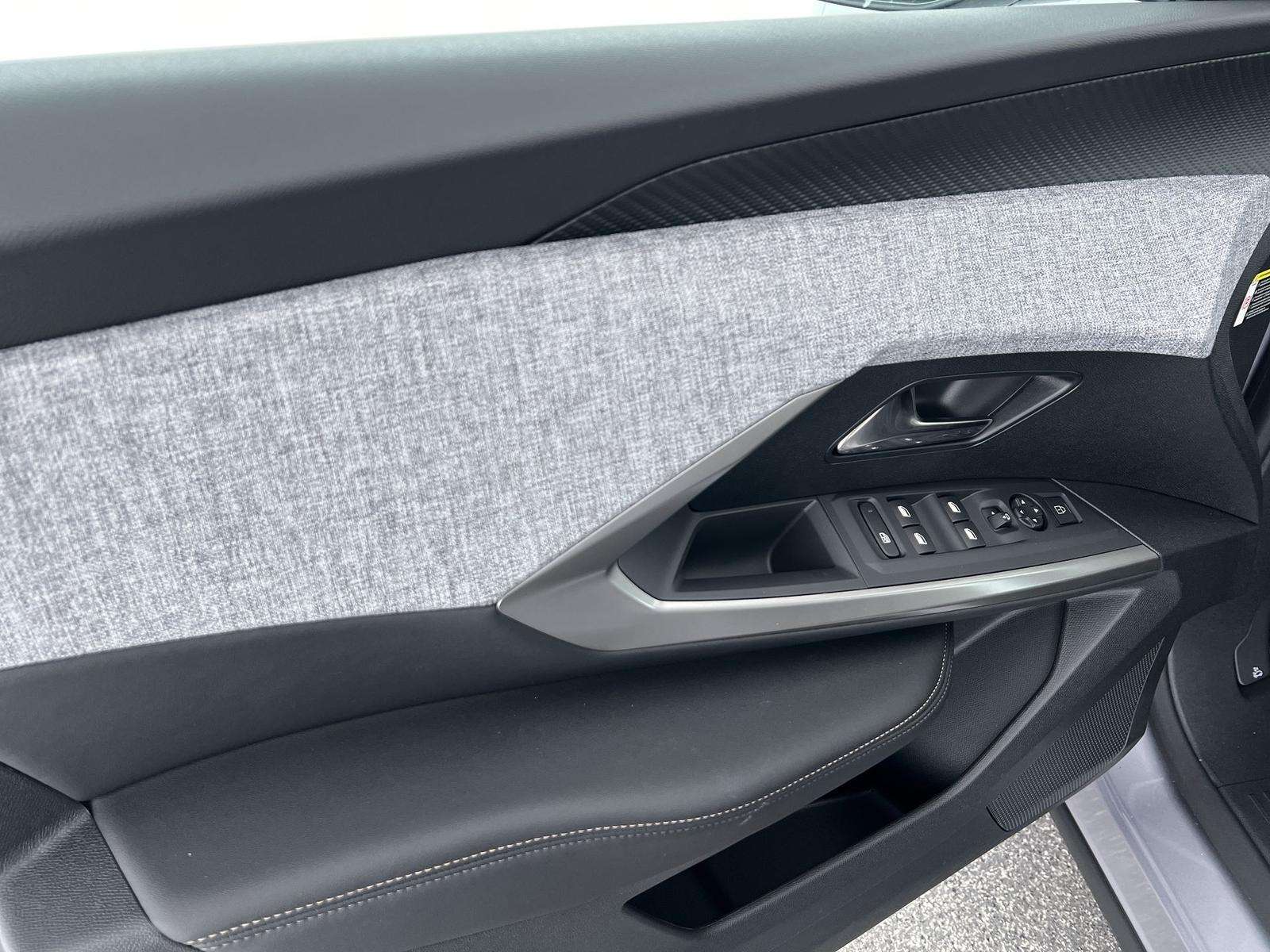 Fahrzeugbild eines Peugeot 3008