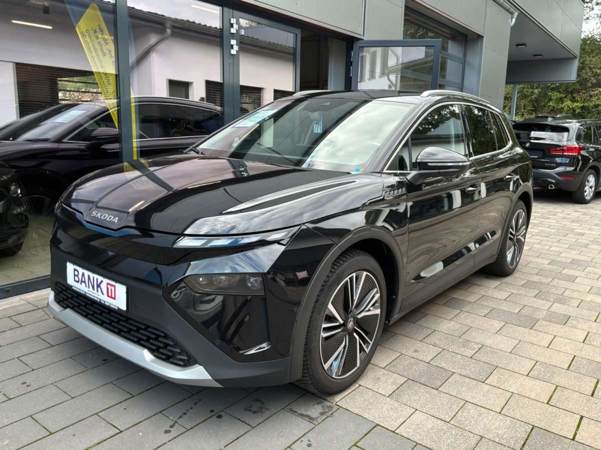 Fahrzeugbild eines Skoda ELROQ