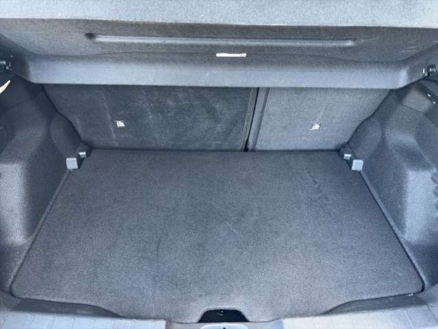 Fahrzeugbild eines Jeep Avenger