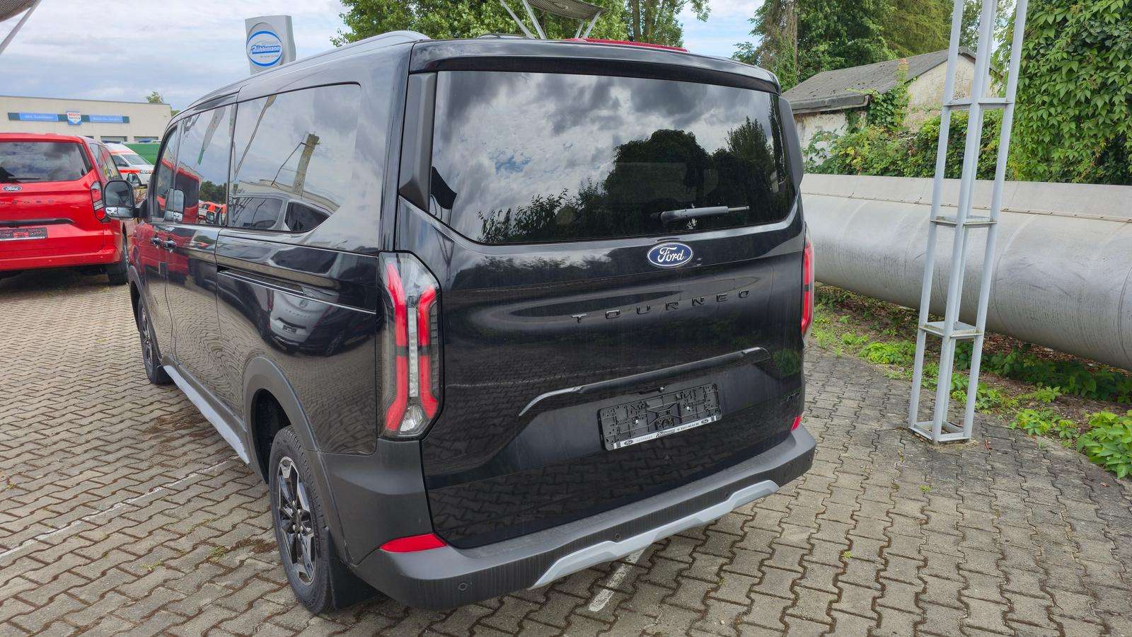Fahrzeugbild eines Ford Tourneo Custom