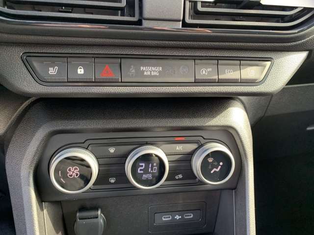 Fahrzeugbild eines Dacia Sandero