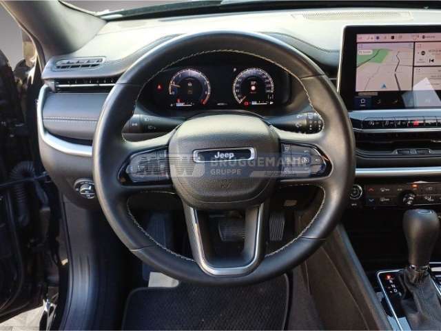 Fahrzeugbild eines Jeep Compass
