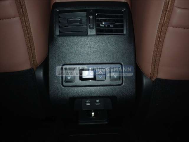 Fahrzeugbild eines Mitsubishi Outlander