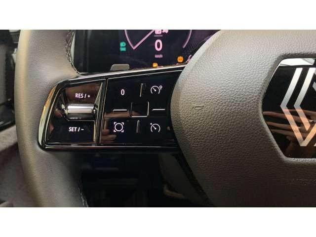 Fahrzeugbild eines Renault Austral