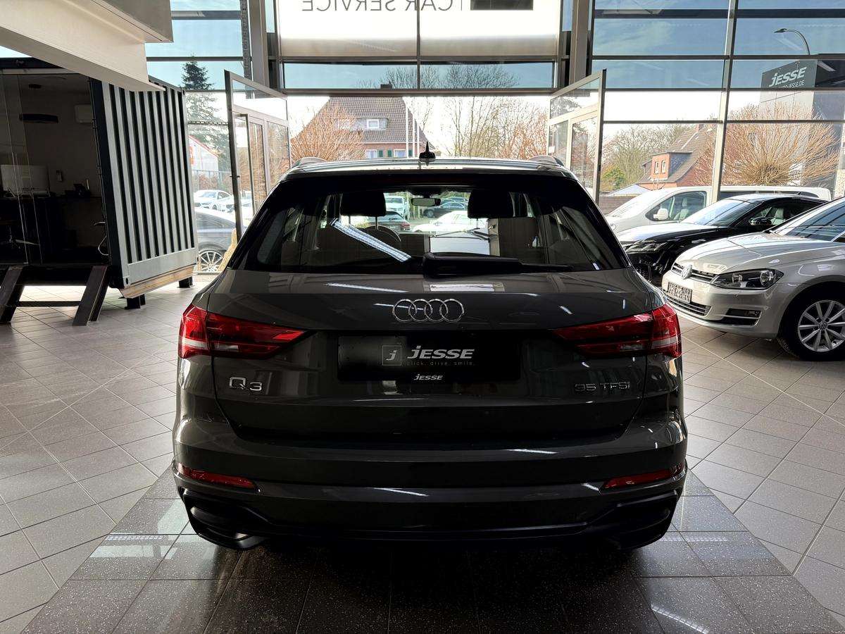 Fahrzeugbild eines Audi Q3