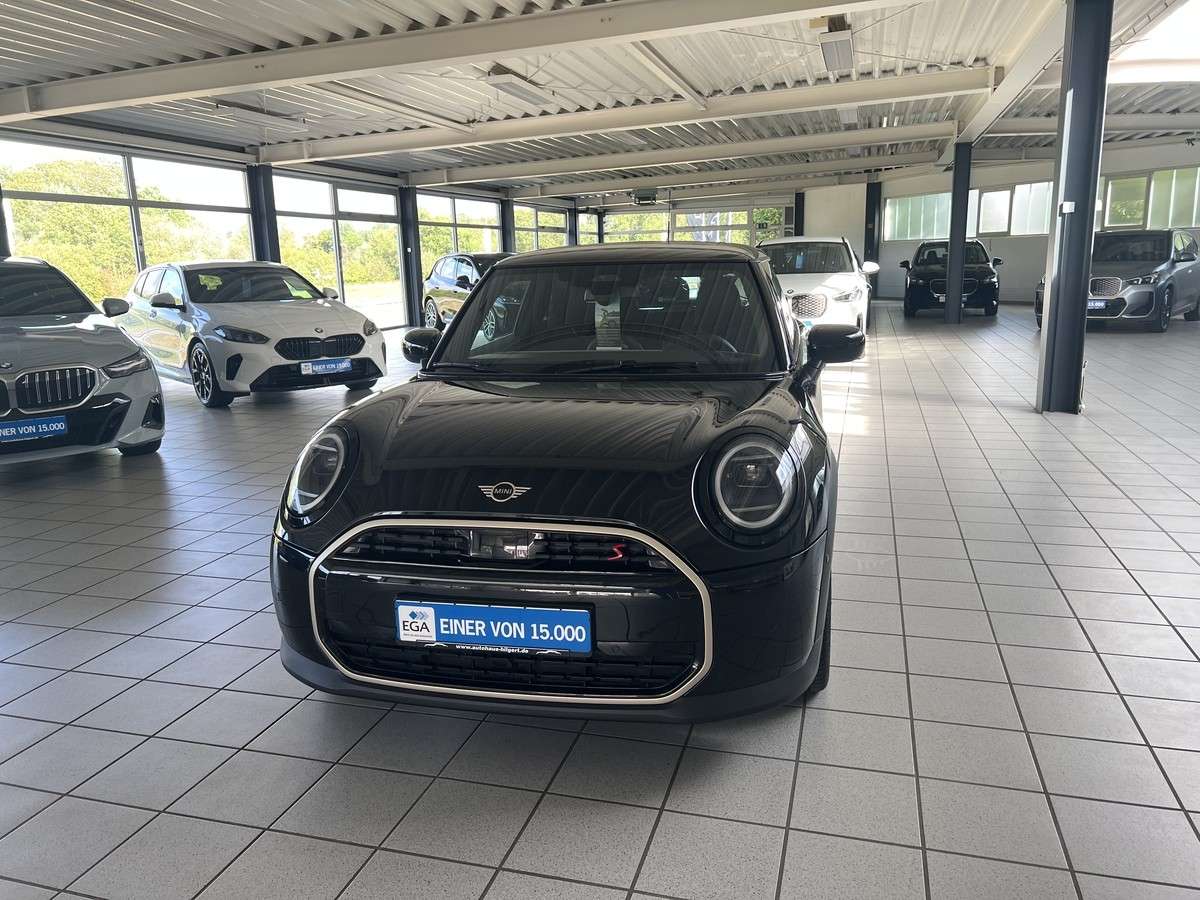 Fahrzeugbild eines MINI COOPER