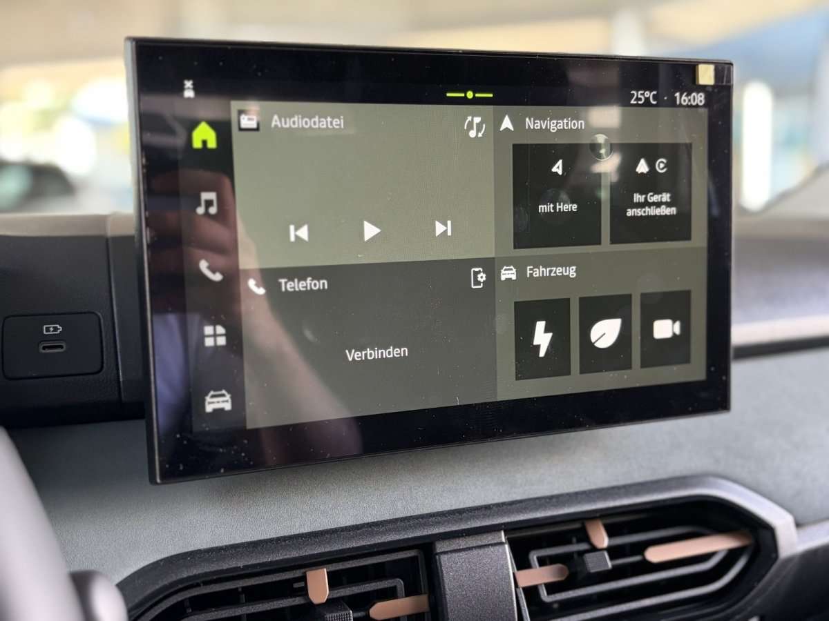 Fahrzeugbild eines Dacia Jogger