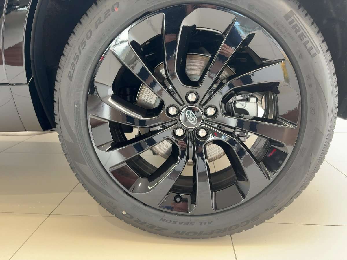 Fahrzeugbild eines Land Rover Discovery Sport