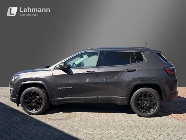 Fahrzeugbild eines Jeep Compass