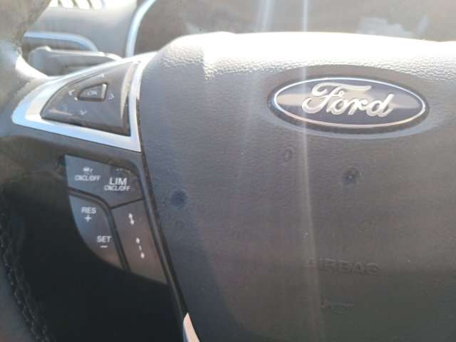 Fahrzeugbild eines Ford S-MAX