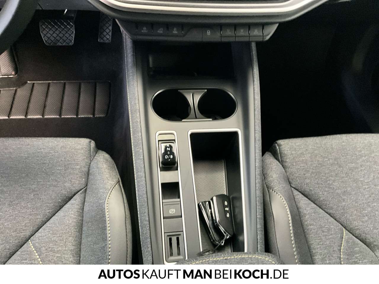 Fahrzeugbild eines Skoda ELROQ
