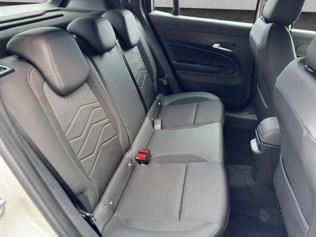 Fahrzeugbild eines Jeep Avenger