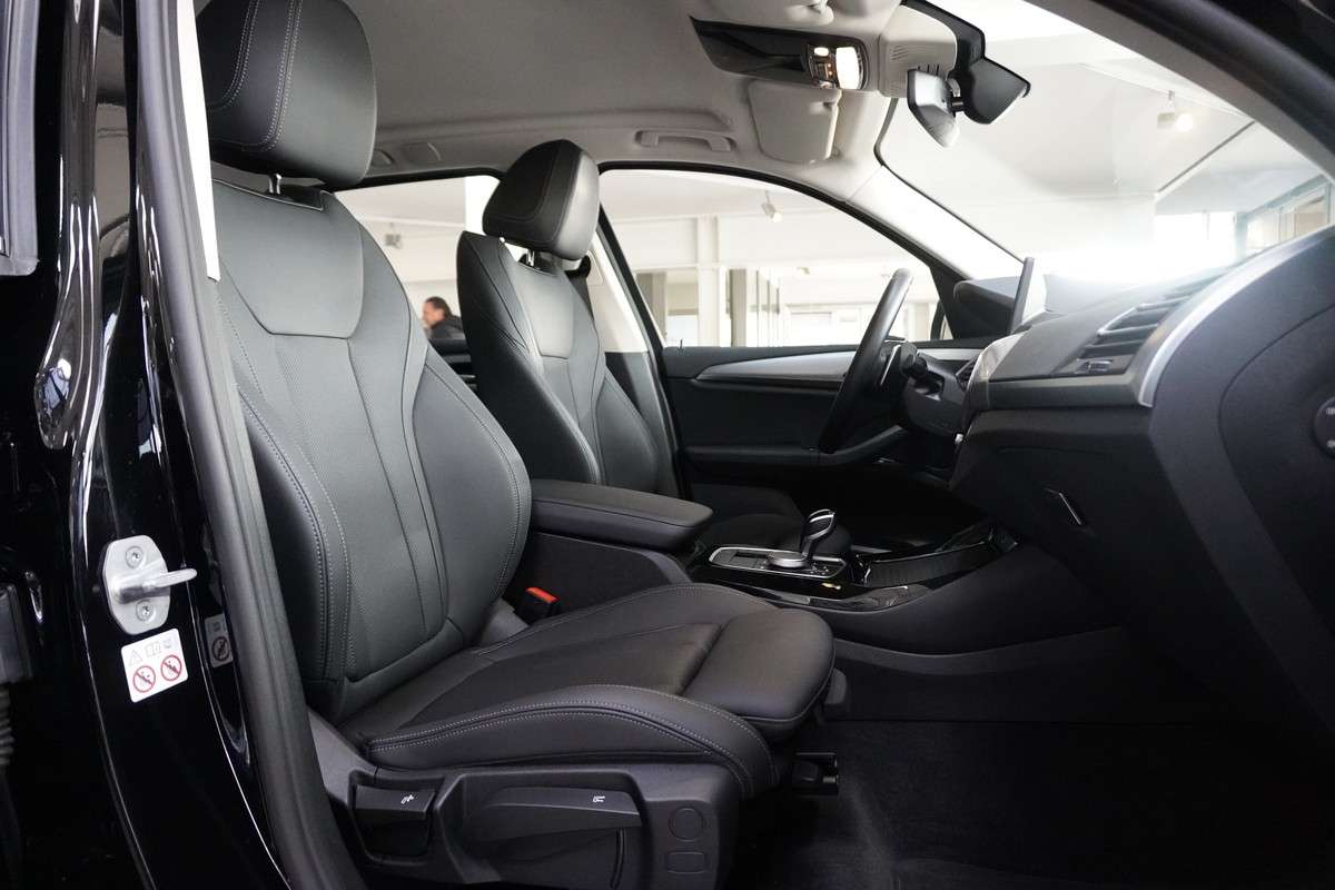 Fahrzeugbild eines BMW X3