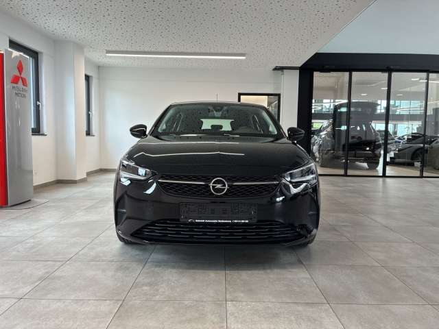 Fahrzeugbild eines Opel Corsa