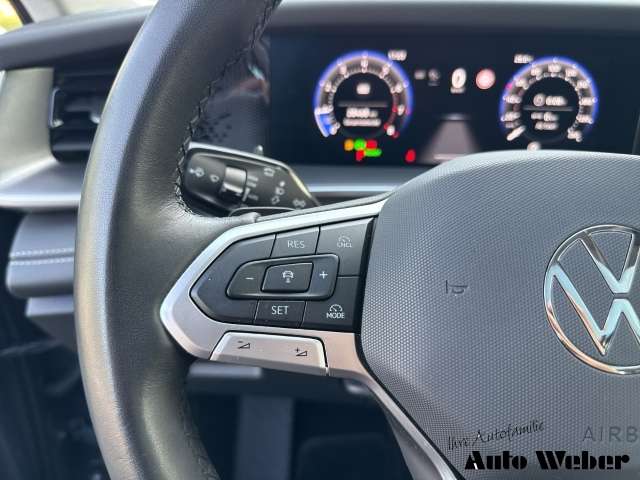 Fahrzeugbild eines Volkswagen Tayron