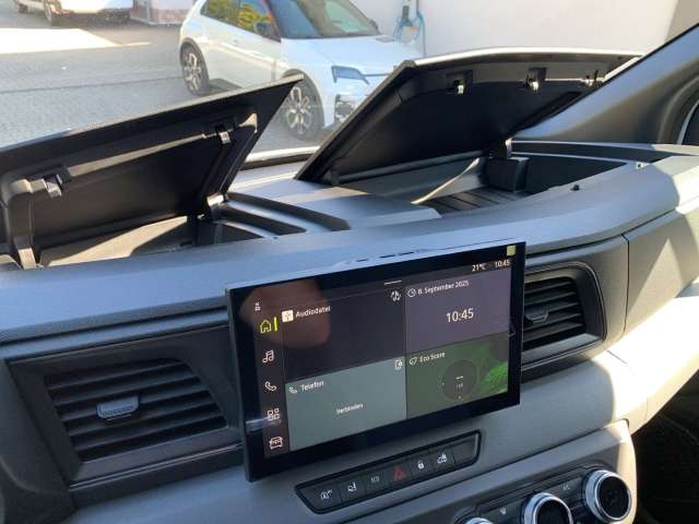 Fahrzeugbild eines Renault Master